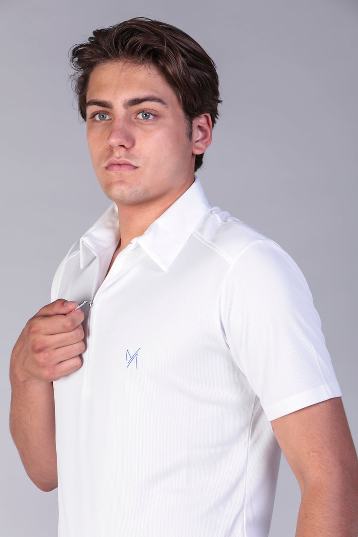 Men's short-sleeved polo shirt with zip